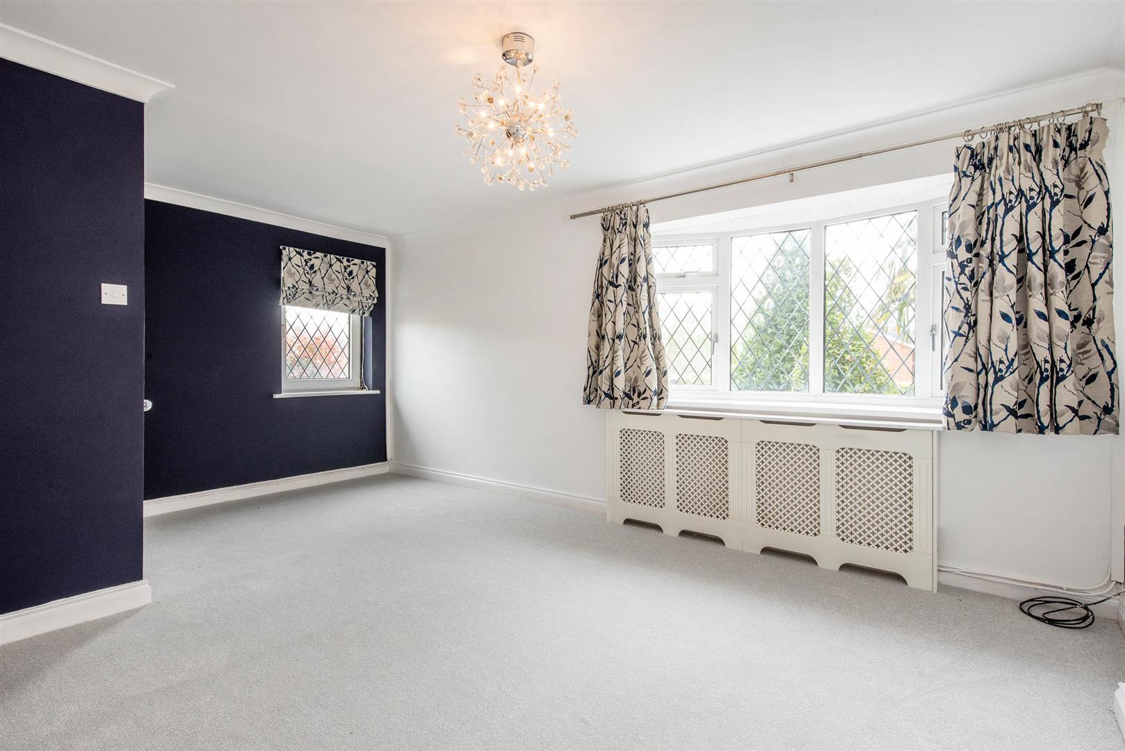Sutton Grove, Chorley